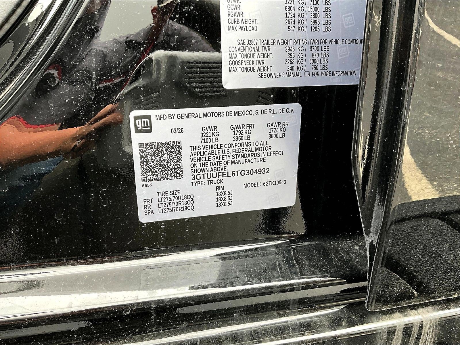 New 2026 GMC Sierra 1500 AT4X w/ LPO, Black Badging Package AWD/4WD image 12