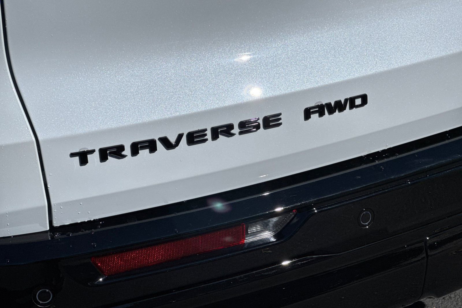 New 2026 Chevrolet Traverse RS w/ LPO, Floor Liner Package AWD/4WD image 27
