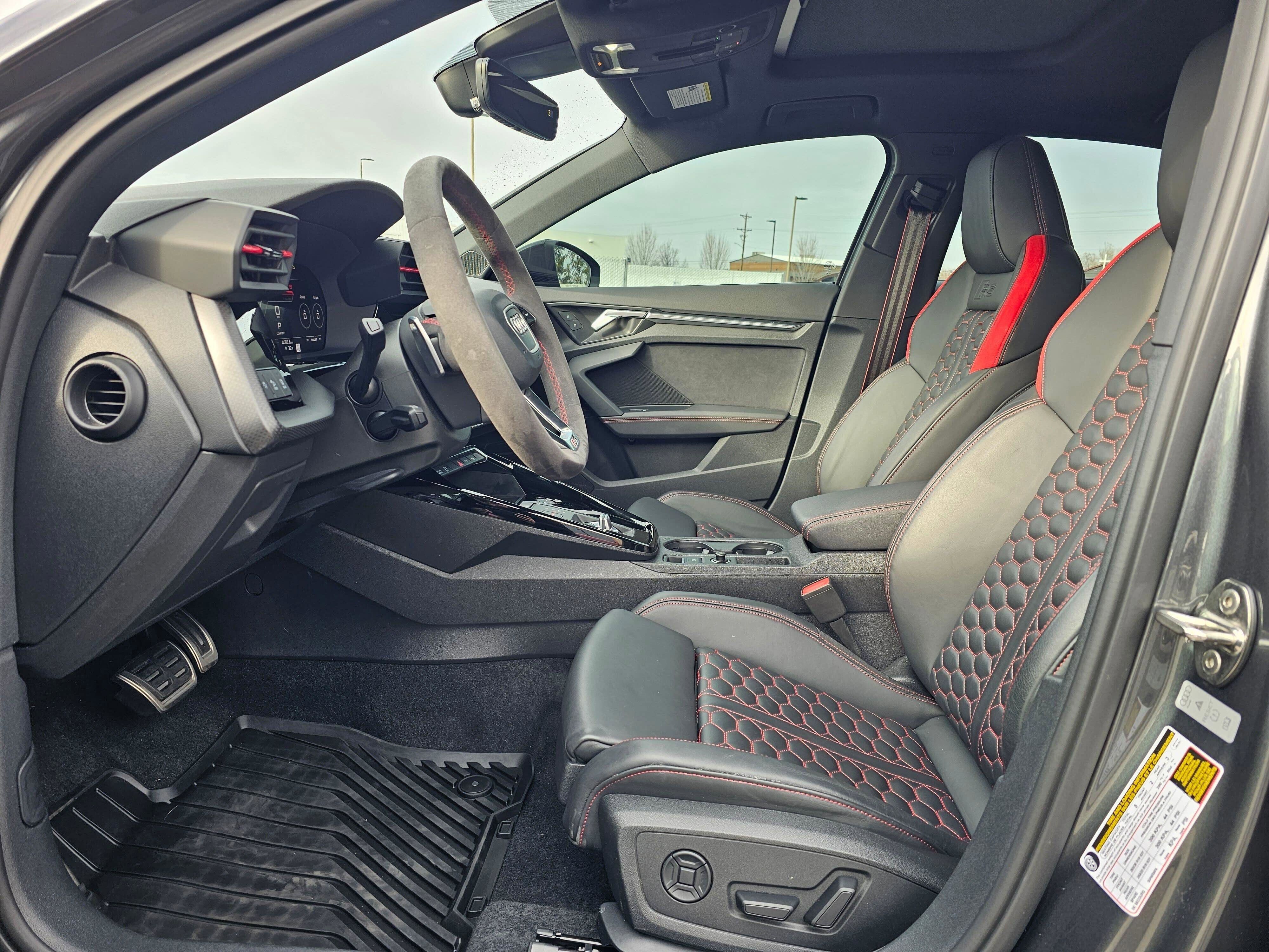 Used 2024 Audi RS 3 w/ RS Technology Package image 11