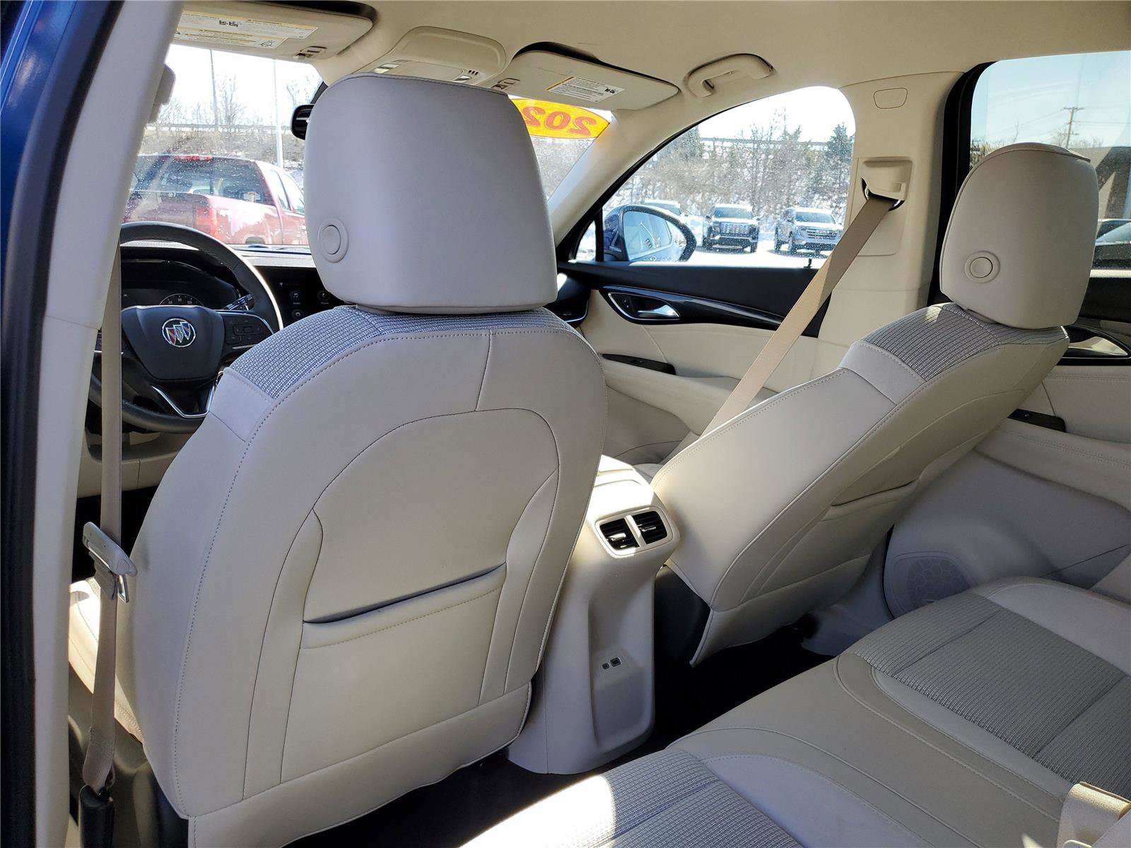 Used 2023 Buick Envision Preferred image 13