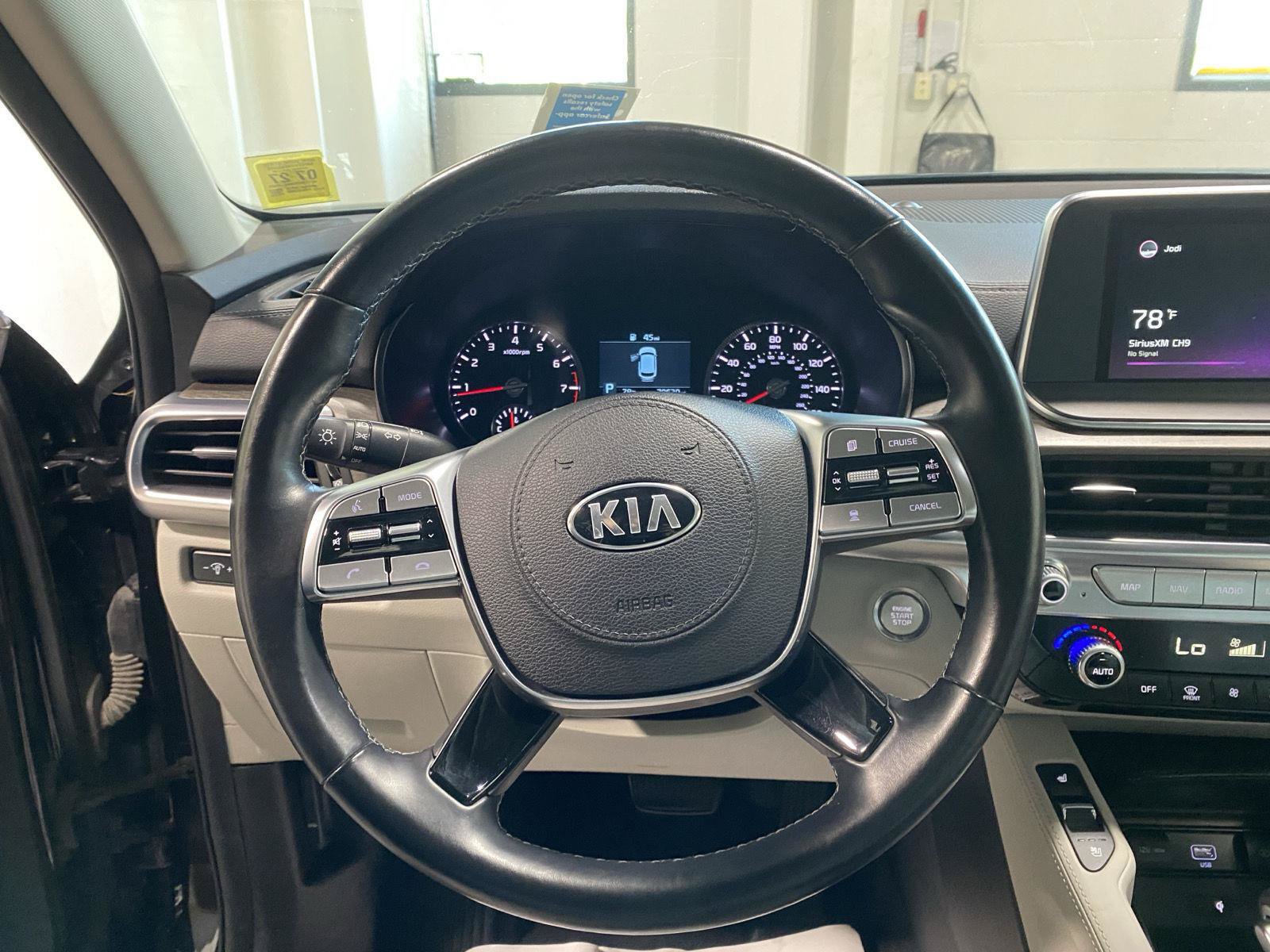 Used 2021 Kia Telluride EX w/ EX Premium Package AWD/4WD image 21