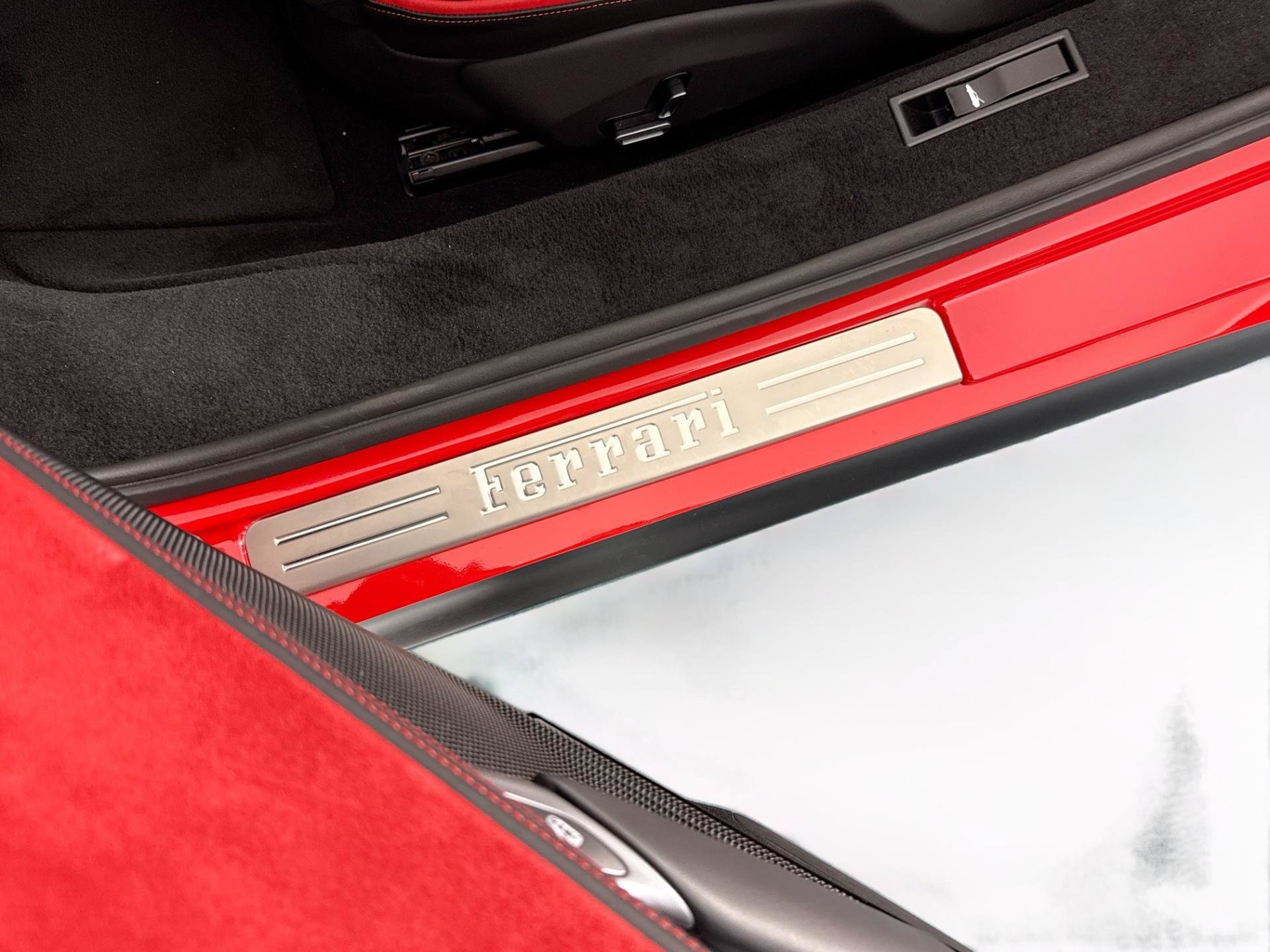 Used 2025 Ferrari SF90 Spider AWD/4WD image 38