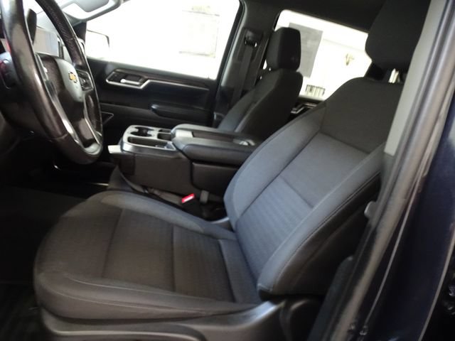 Certified 2022 Chevrolet Silverado 1500 LT w/ Z71 Off-Road Package AWD/4WD image 2