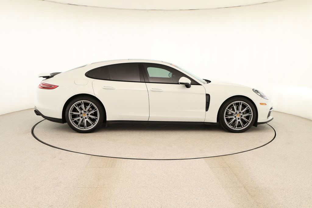 Used 2018 Porsche Panamera 4 image 8