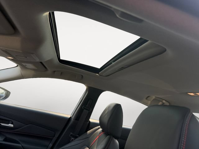 New 2026 Nissan Sentra SR w/ SR Premium Package FWD image 5