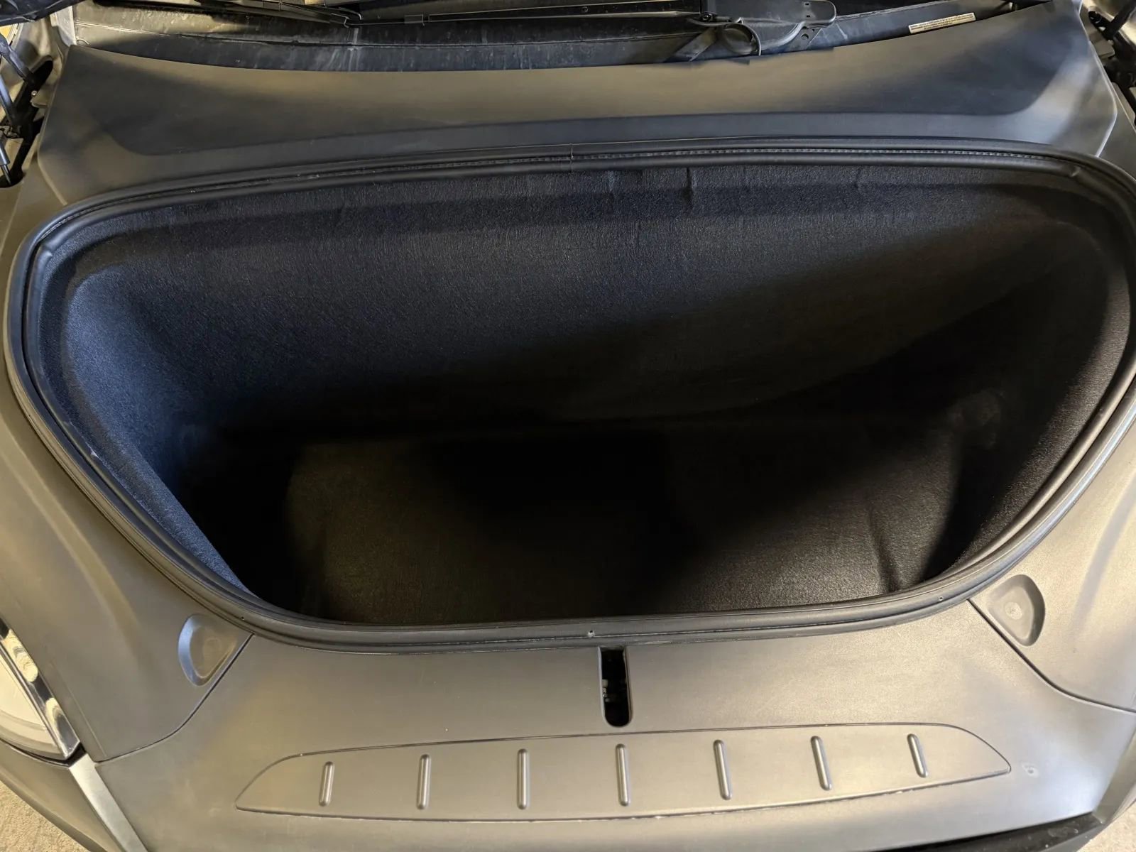 Used 2020 Tesla Model X Long Range AWD/4WD image 33