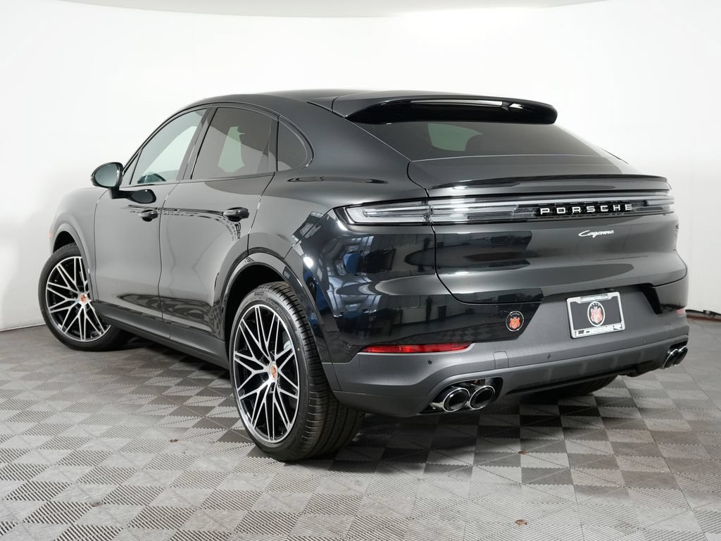 New 2026 Porsche Cayenne Coupe AWD/4WD image 3
