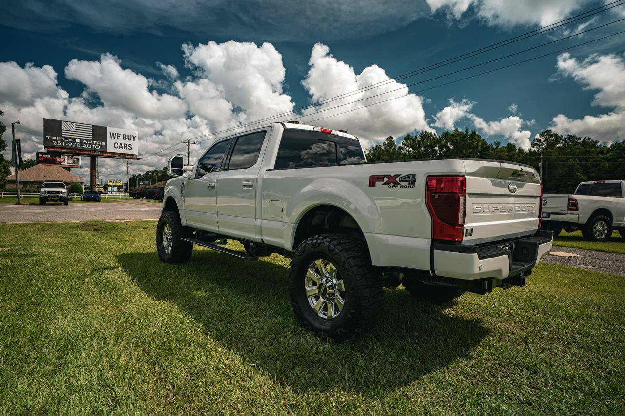 Used 2021 Ford F250 Lariat w/ Lariat Ultimate Package AWD/4WD image 5