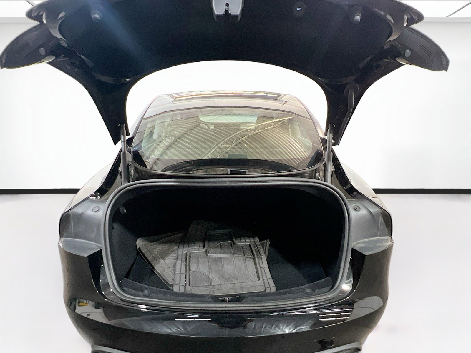 Used 2025 Tesla Model 3 Long Range image 21
