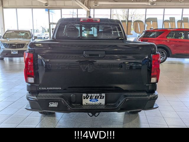 Used 2024 Chevrolet Colorado W/T w/ WT Convenience Package AWD/4WD image 7
