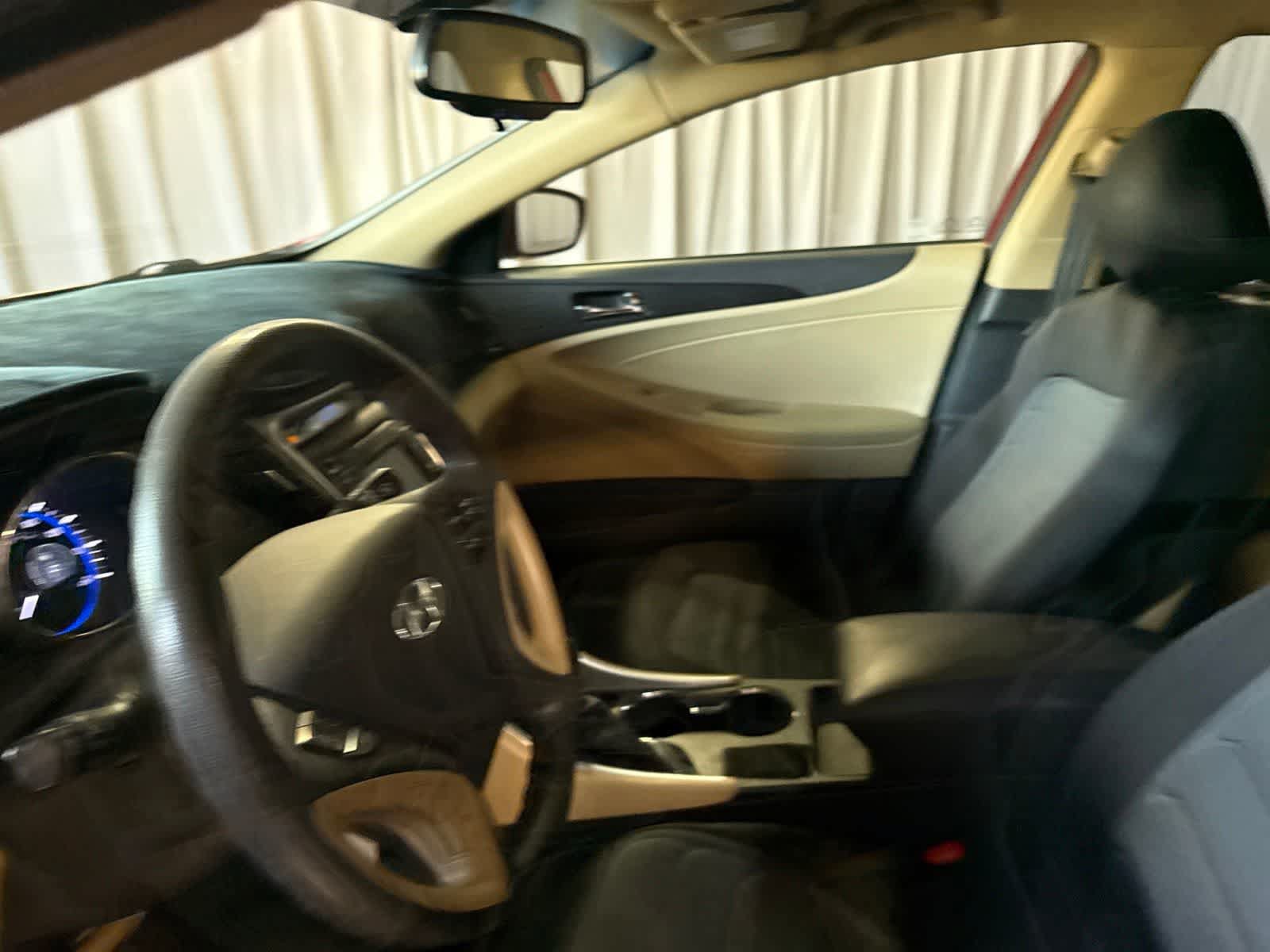Used 2014 Hyundai Sonata GLS w/ Popular Equipment Group 2 FWD image 19