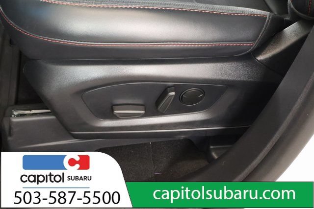 Used 2025 Ford Explorer ST AWD/4WD image 13