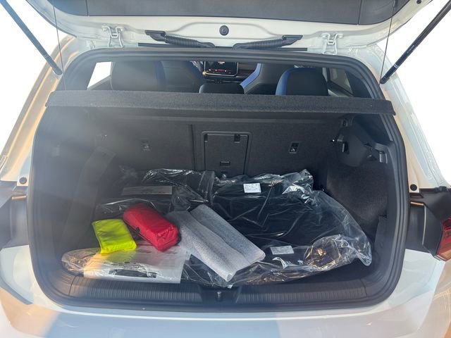 New 2026 Volkswagen Golf image 11