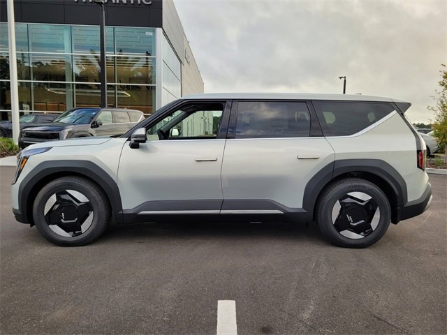 New 2026 Kia EV9 Light image 4