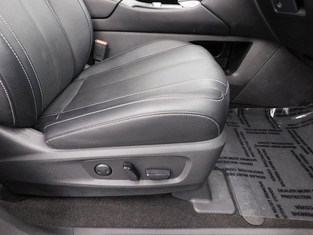 Used 2024 INFINITI QX60 Luxe image 38