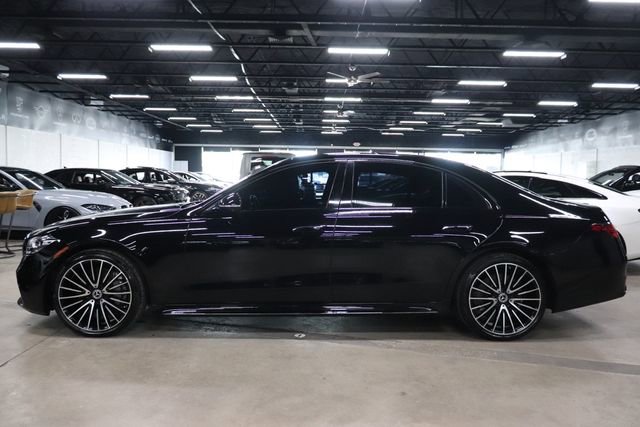Used 2023 Mercedes-Benz S 500 4MATIC w/ AMG Line image 2