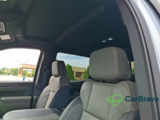 Used 2024 Chevrolet Silverado 1500 ZR2 w/ Technology Package AWD/4WD image 13
