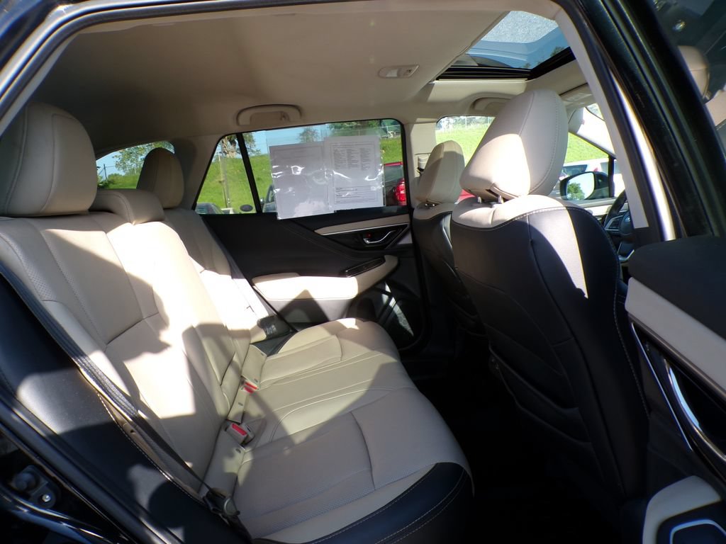 Used 2023 Subaru Outback Limited XT AWD/4WD image 21