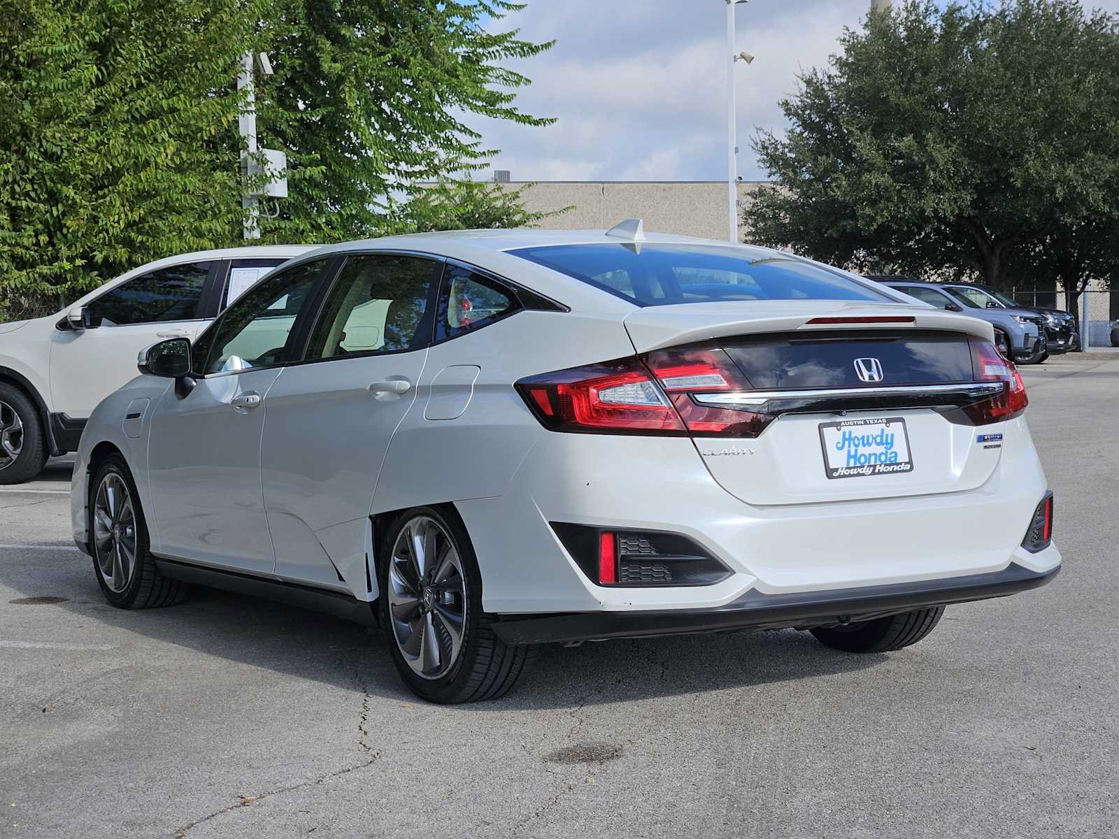 Certified 2018 Honda Clarity Touring image 6