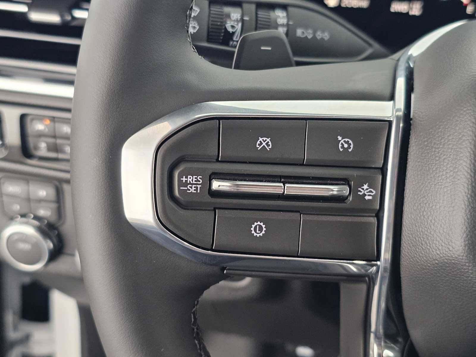 New 2026 GMC Yukon Denali AWD/4WD image 30