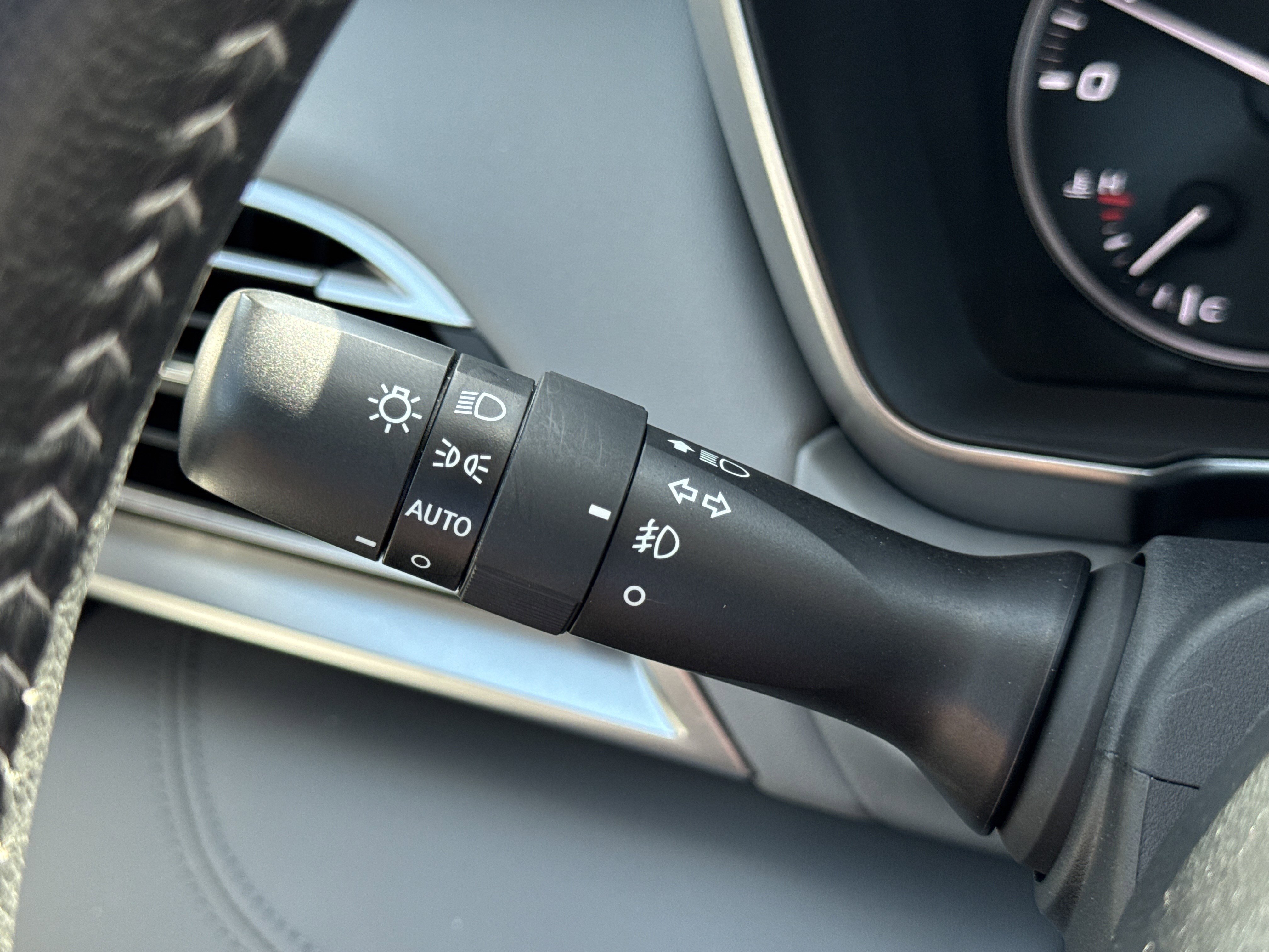 Certified 2022 Subaru Legacy Limited XT image 16