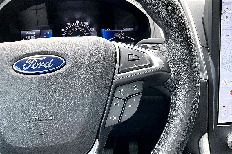 Used 2022 Ford Edge Titanium w/ Equipment Group 301A image 19