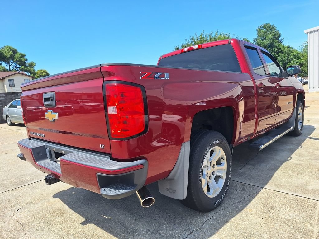 Used 2018 Chevrolet Silverado 1500 LT w/ All Star Edition AWD/4WD image 4