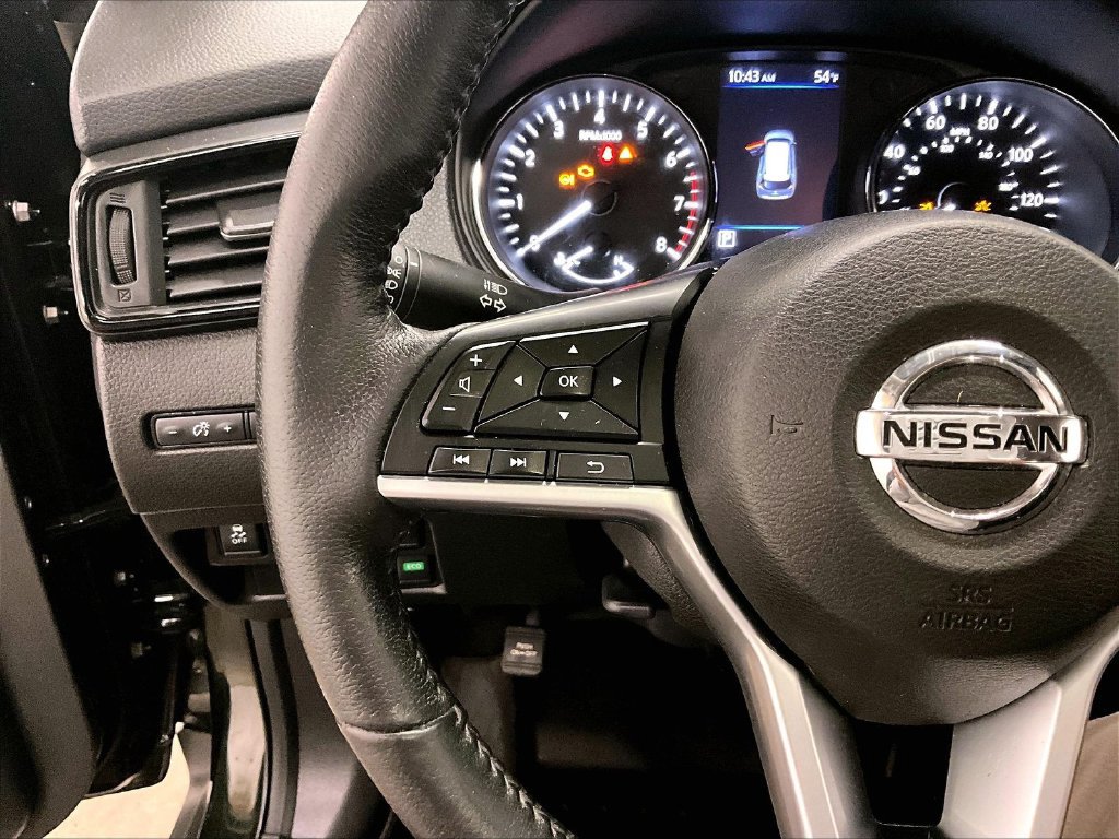 Used 2020 Nissan Rogue SV AWD/4WD image 10