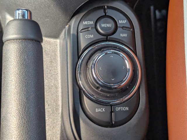 Used 2024 MINI Cooper S FWD image 23