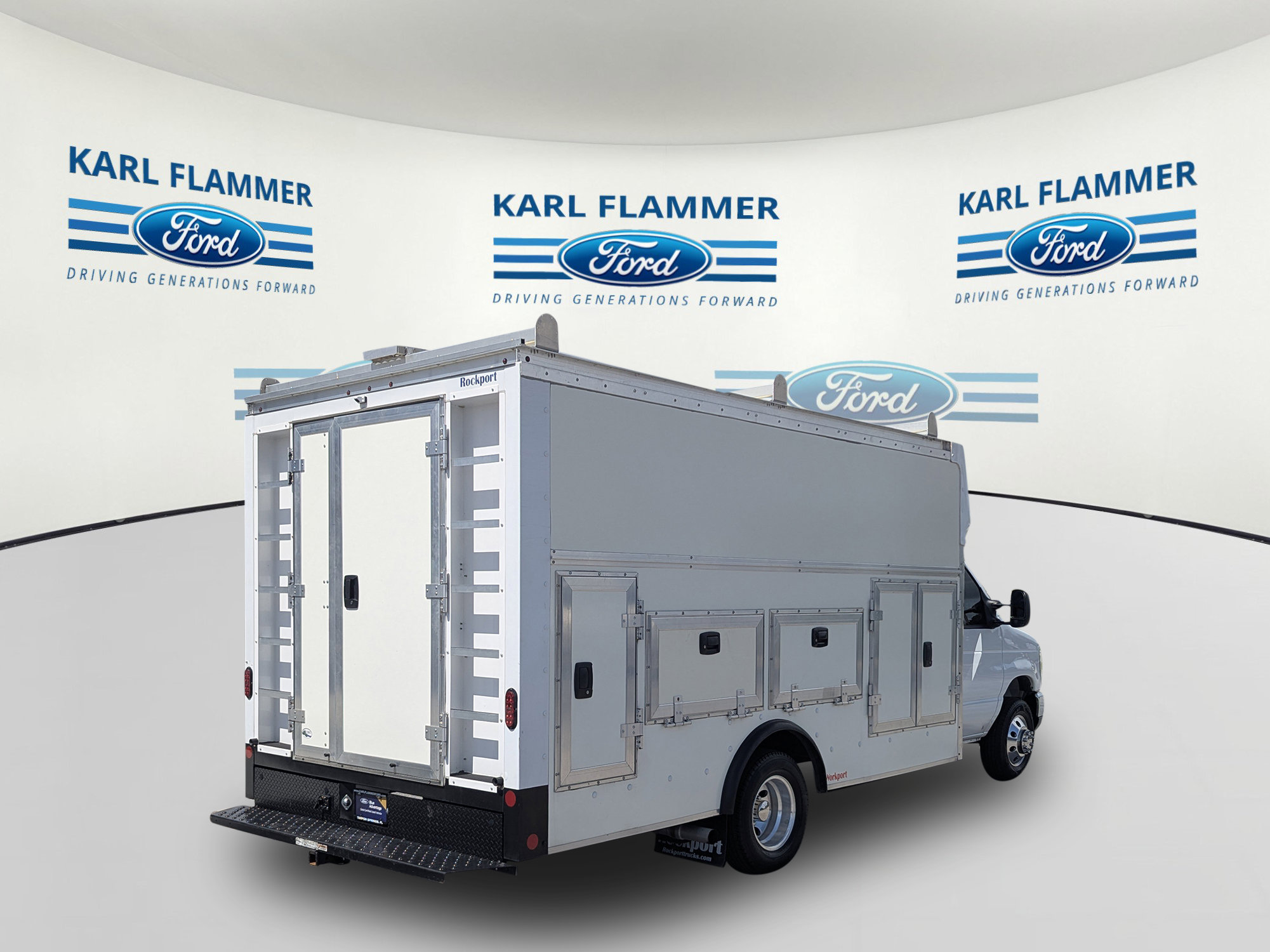 Certified 2025 Ford E-450 and Econoline 450 Super Duty w/ Power Equipment Group RWD image 4