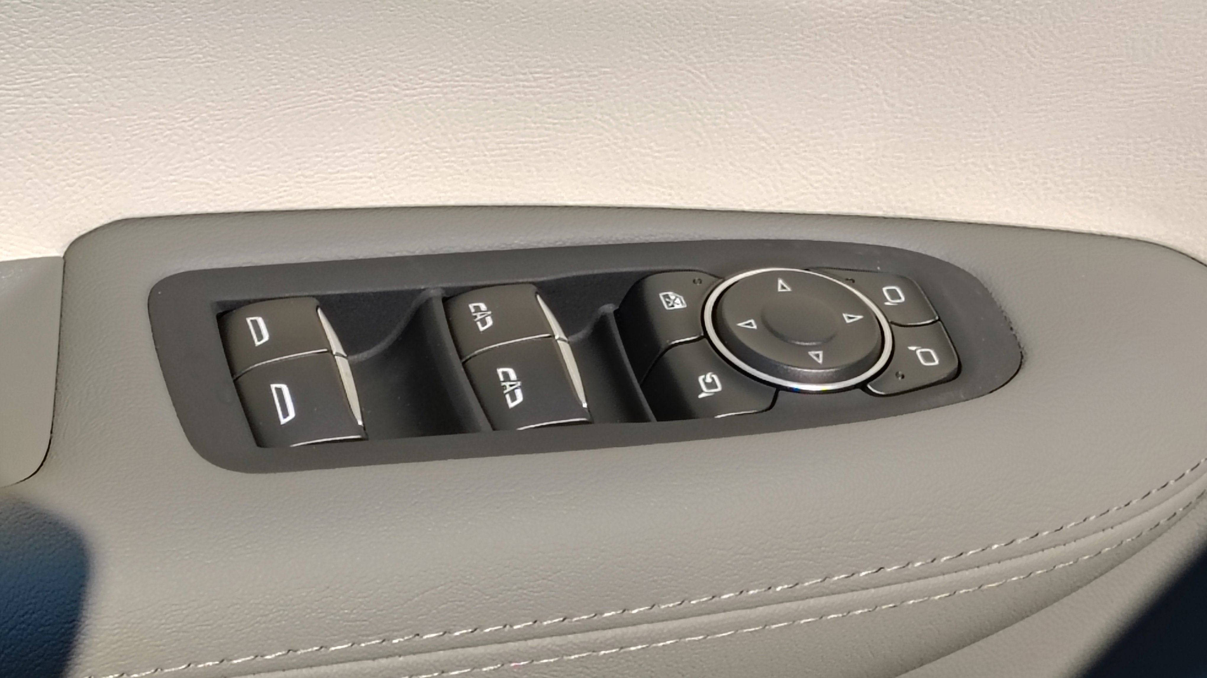 New 2025 Cadillac XT5 Premium Luxury w/ Technology Package image 13