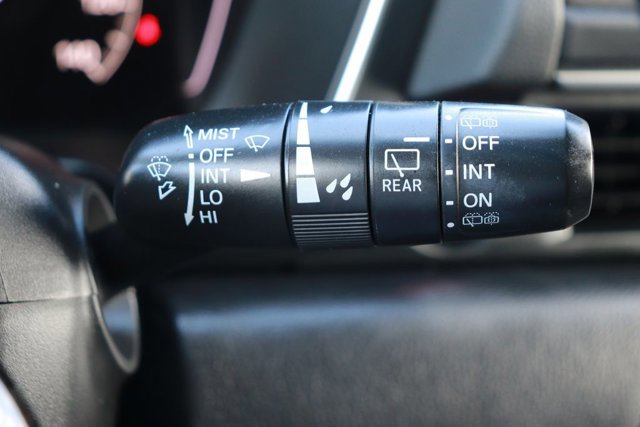 Certified 2024 Honda Pilot Touring image 32