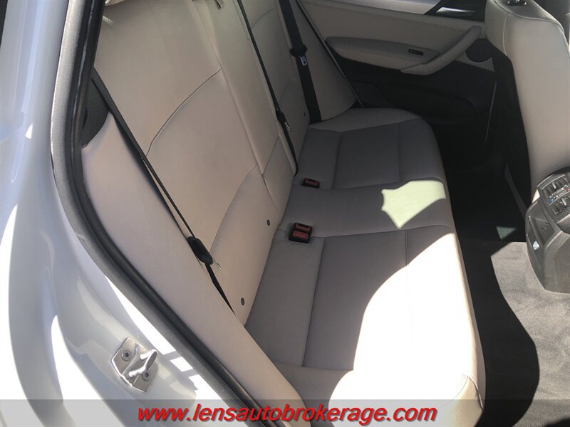 Used 2017 BMW X3 xDrive28i AWD/4WD image 21
