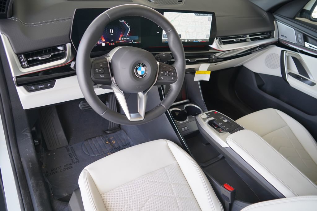 New 2026 BMW X2 xDrive28i w/ Technology Package AWD/4WD image 12