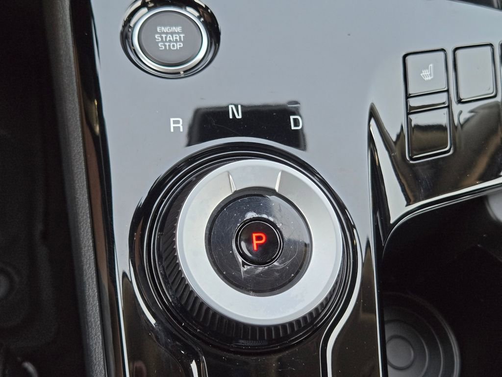 Certified 2025 Kia Sportage EX w/ EX Premium Package AWD/4WD image 32