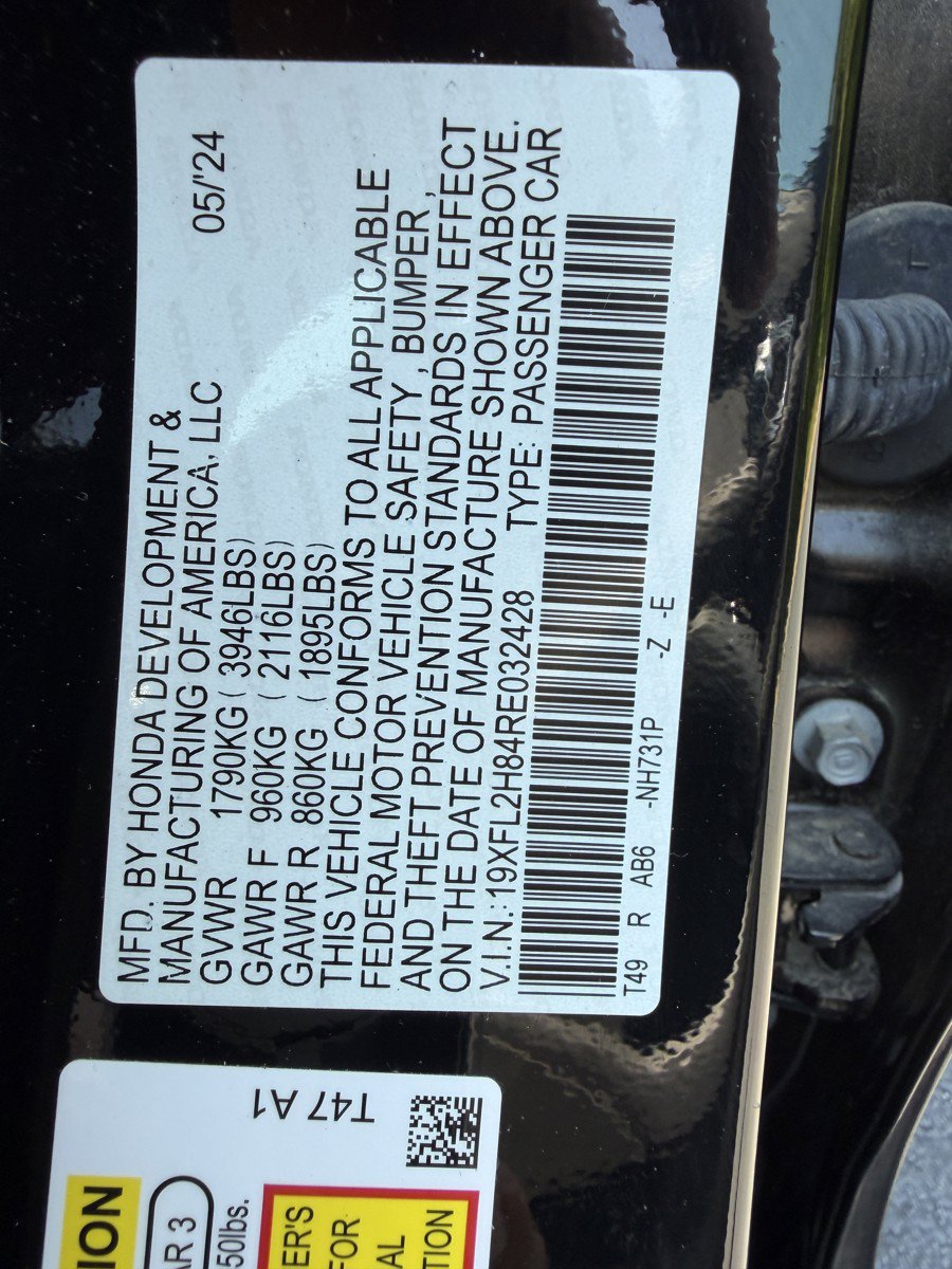 Used 2024 Honda Civic Sport image 28