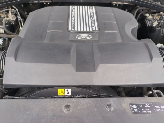 Certified 2024 Land Rover Defender 110 V8 AWD/4WD image 20