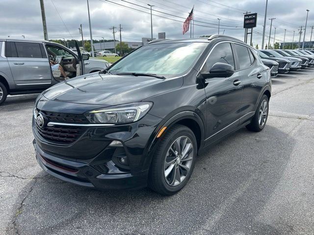 Certified 2022 Buick Encore GX Select w/ Advanced Technology Package FWD image 5