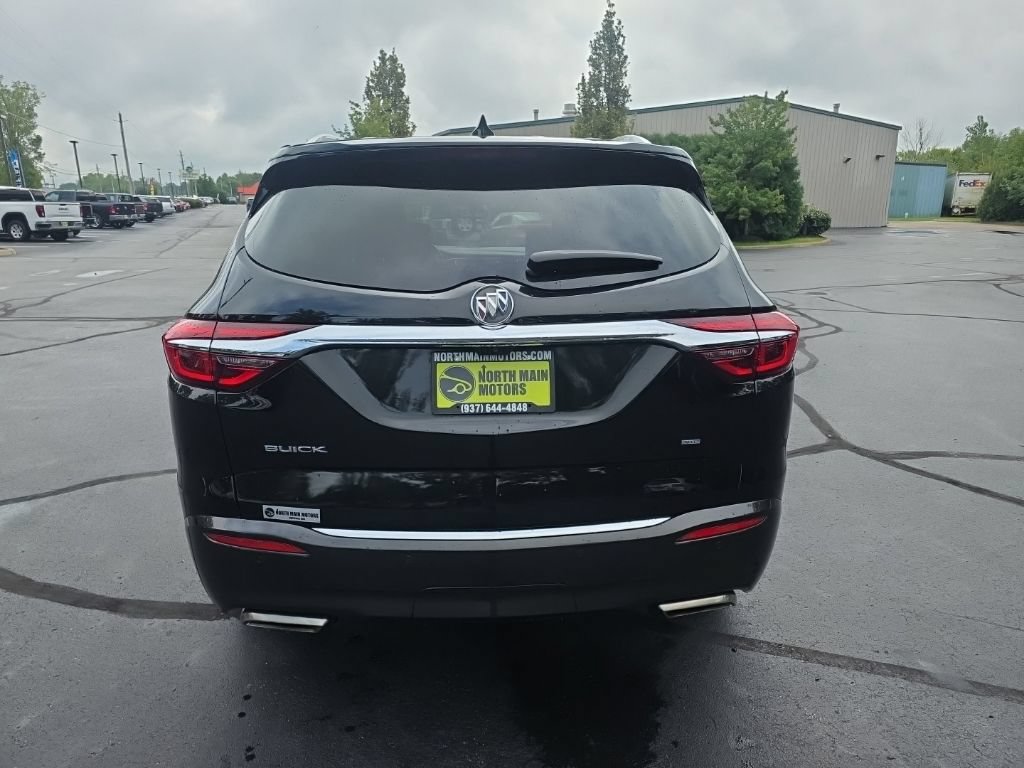 Used 2018 Buick Enclave Avenir w/ Avenir Technology Package AWD/4WD image 7