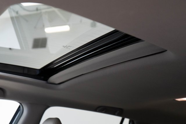 Used 2018 Honda Pilot EX-L image 4