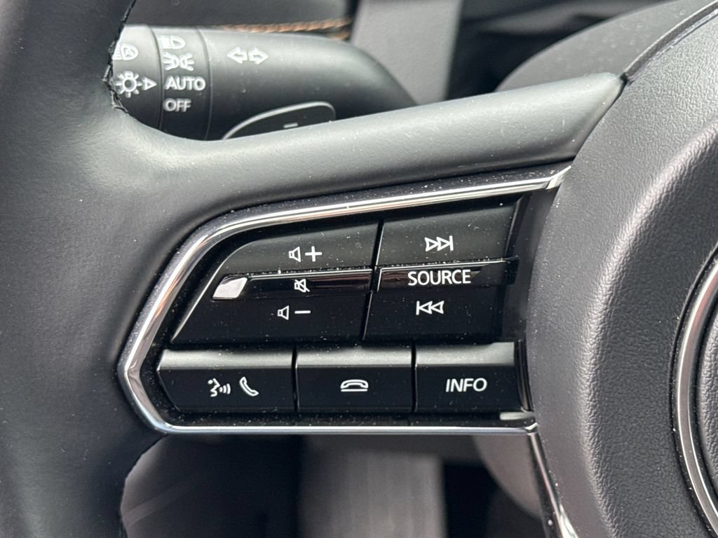 Used 2025 MAZDA CX-70 Plug-In Hybrid w/ Premium Plus AWD/4WD image 19
