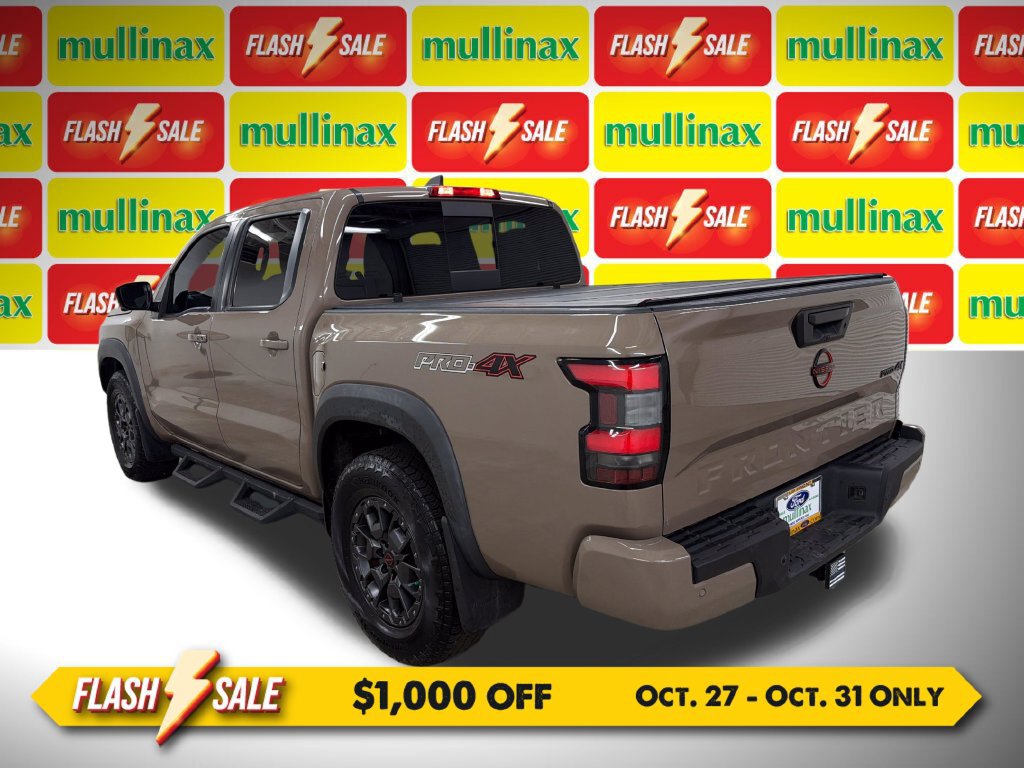 Used 2023 Nissan Frontier PRO-4X w/ Pro-4X Premium Package AWD/4WD image 11