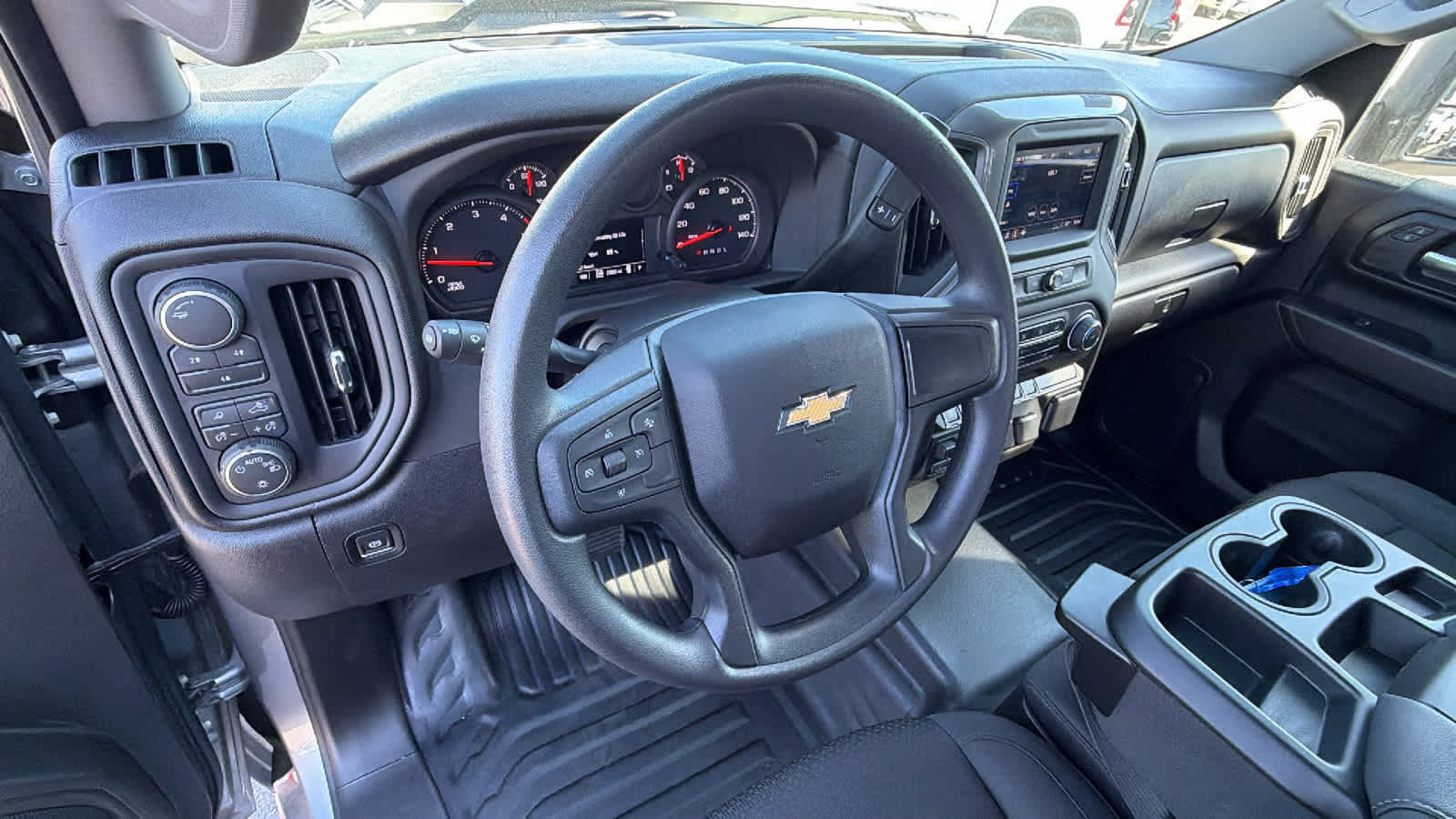 Used 2026 Chevrolet Silverado 3500 W/T AWD/4WD image 10