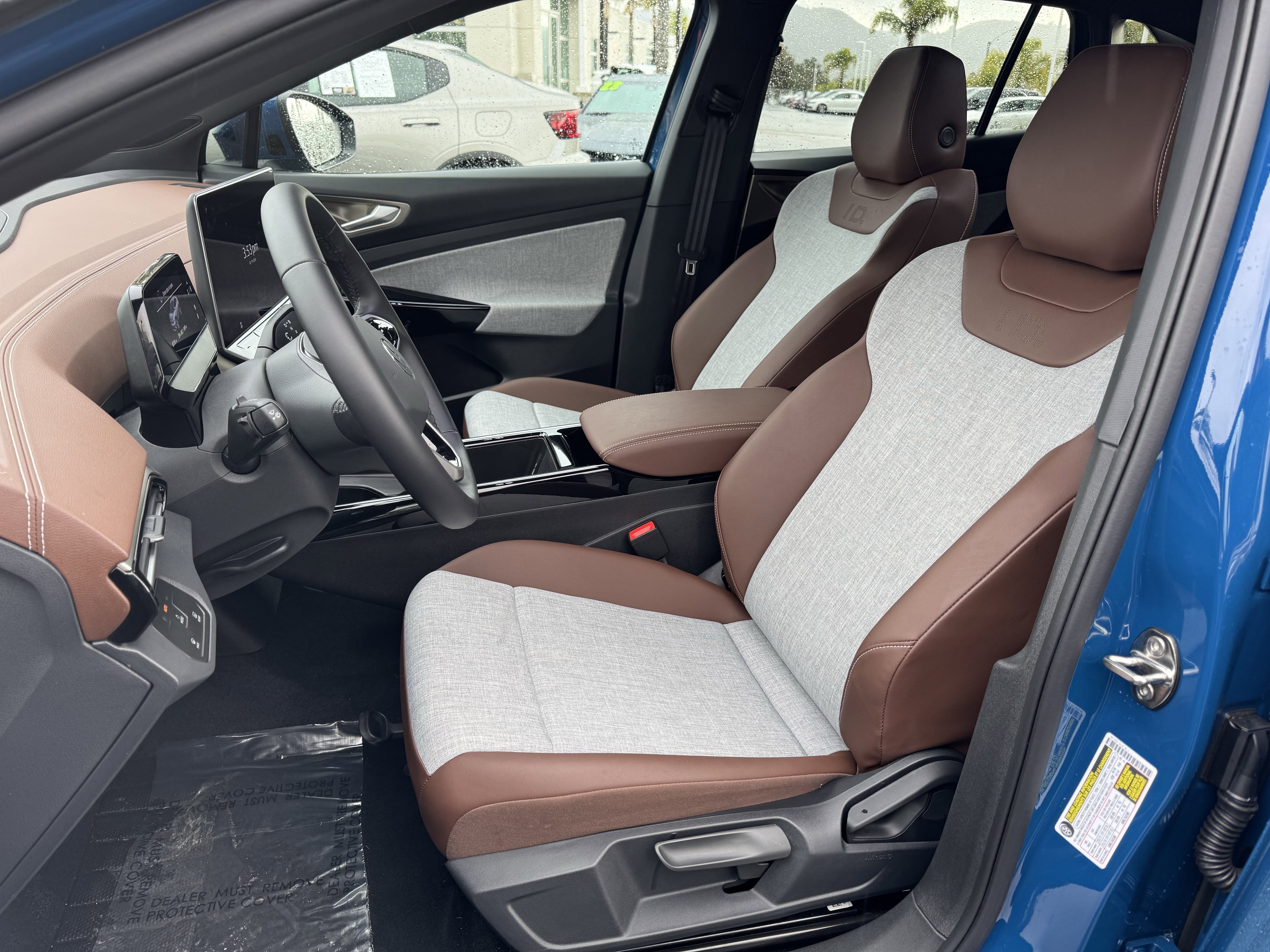 Used 2025 Volkswagen ID.4 Pro image 15