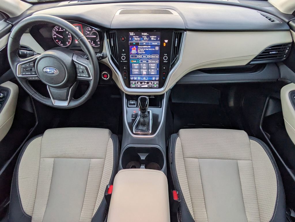 Used 2025 Subaru Outback Premium AWD/4WD image 15