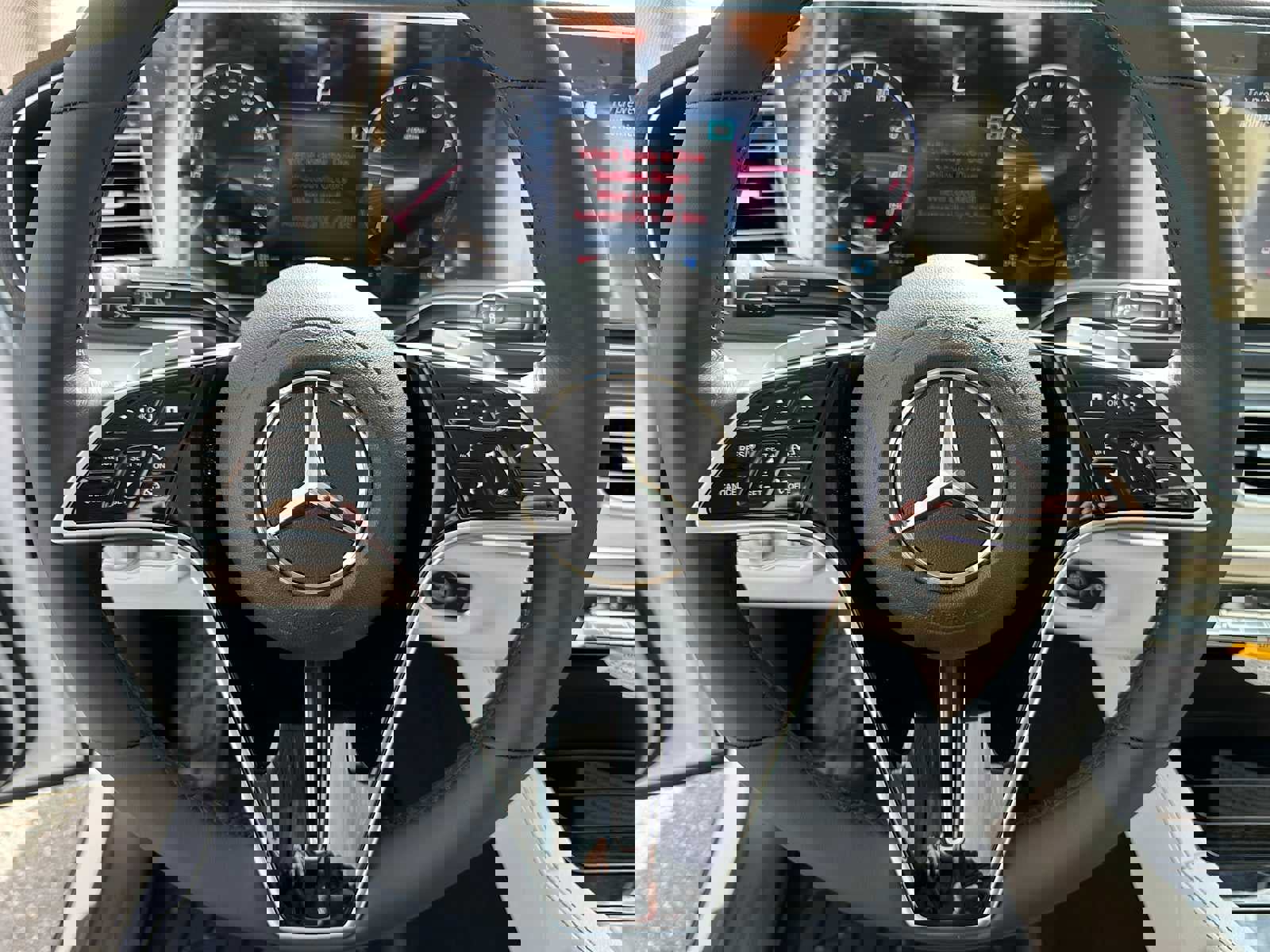 Used 2026 Mercedes-Benz GLE 350 4MATIC image 24