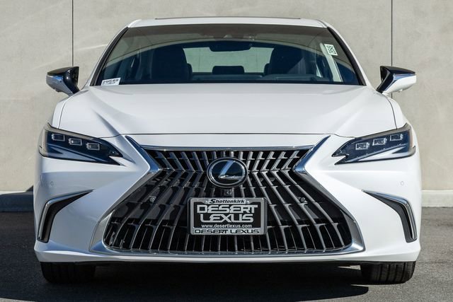 Used 2025 Lexus ES 300h w/ Luxury Package video 2