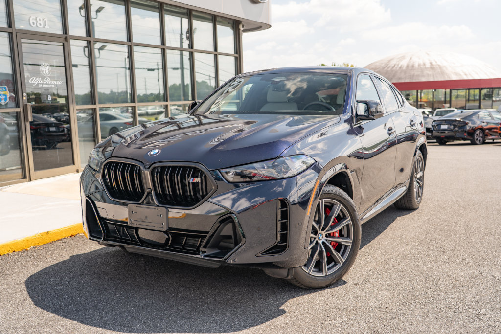 Used 2026 BMW X6 M60i w/ Executive Package AWD/4WD image 2