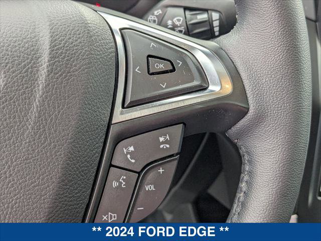 Certified 2024 Ford Edge SEL w/ Convenience Package AWD/4WD image 14