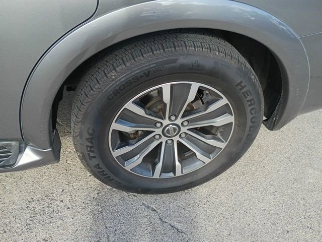 Used 2020 Nissan Armada SL w/ Premium Package image 9